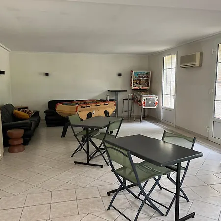 A Bed and Breakfast Laplume